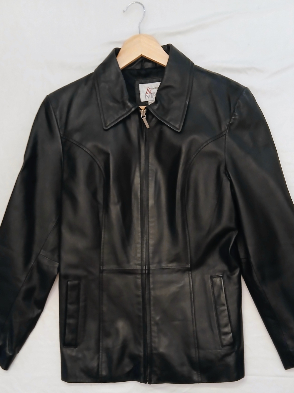 NWOT Madison & Max Black Genuine Leather Jacket M Vintage Y2K Minimalist Moto